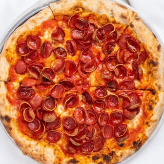 GF CLASSIC PEPPERONI PIZZA